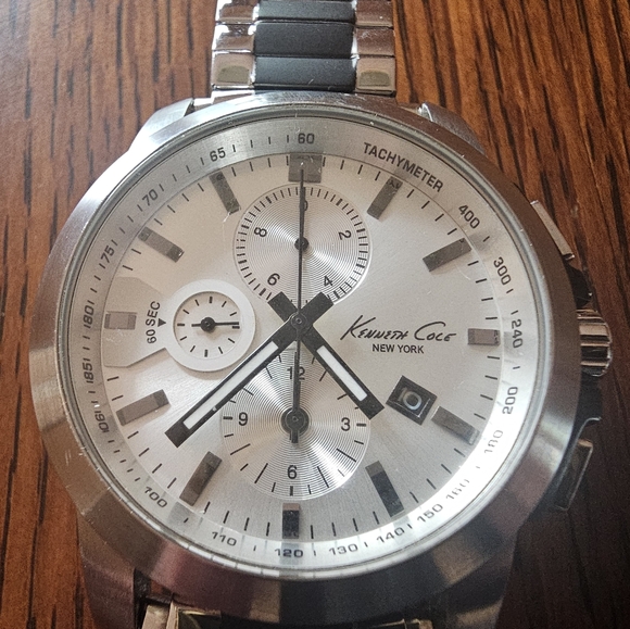 Kenneth Cole Silver Tone Steel and Black Men's Quartz Chronograph Fashion Watch - Picture 4 of 6